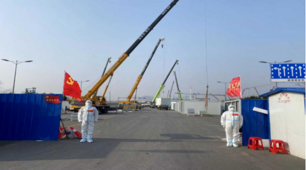 防疫接力，勇戰(zhàn)疫情——鞍勤、溫泉集團(tuán)全力保障健康驛站項(xiàng)目建設(shè)
